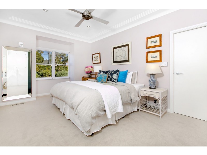 50 Peacock street, Seaforth NSW 2092