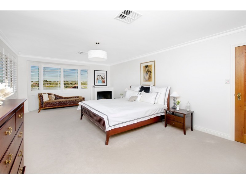 2 Lone Pine Place, North Balgowlah NSW 2093