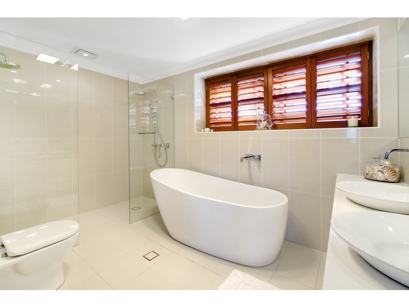 2 Lone Pine Place, North Balgowlah NSW 2093