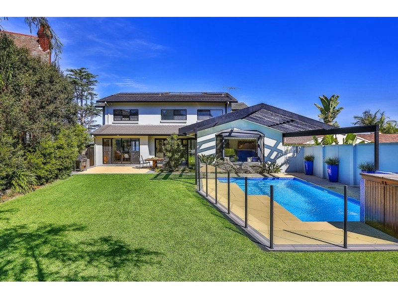 36 Edgecliffe Esplanade, Seaforth NSW 2092