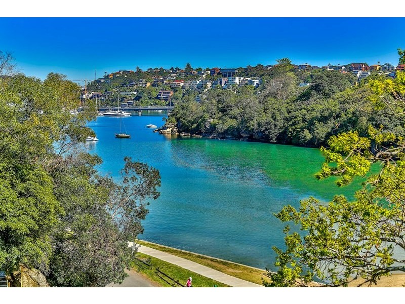 5 Sandy Bay Road, Clontarf NSW 2093