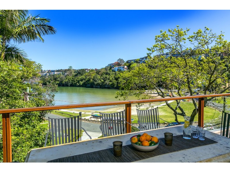 5 Sandy Bay Road, Clontarf NSW 2093