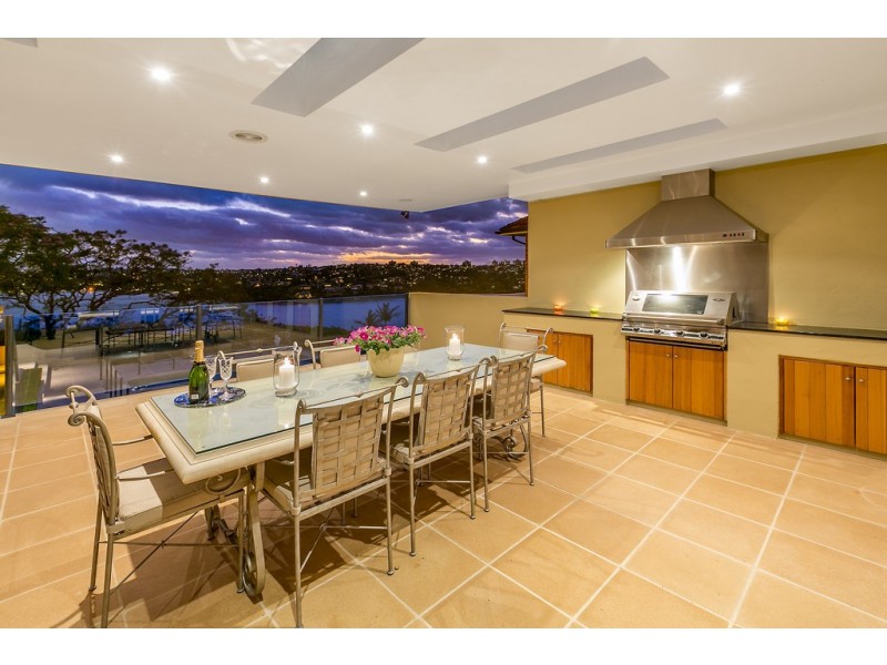 13 Moore Street, Clontarf NSW 2093