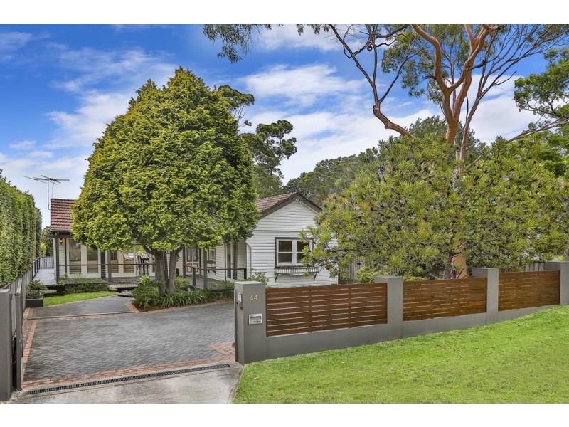 44 Clontarf Street, Seaforth NSW 2092