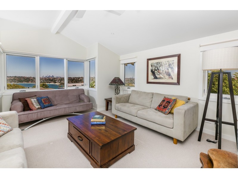 8 Mulgowrie Crescent, Balgowlah Heights NSW 2093