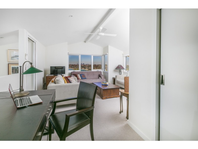 8 Mulgowrie Crescent, Balgowlah Heights NSW 2093