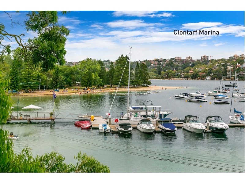 19a Peronne Avenue, Clontarf NSW 2093