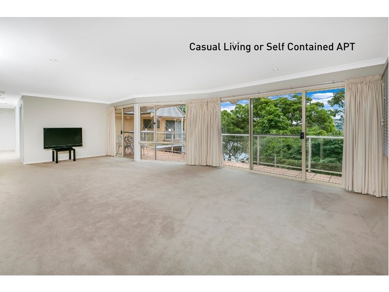 19a Peronne Avenue, Clontarf NSW 2093