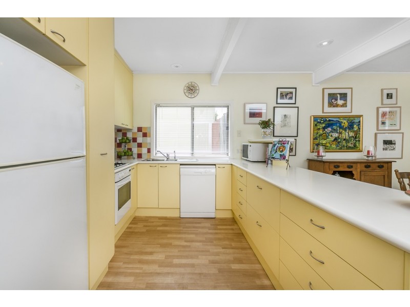 15 Kirkwood Street, Seaforth NSW 2092