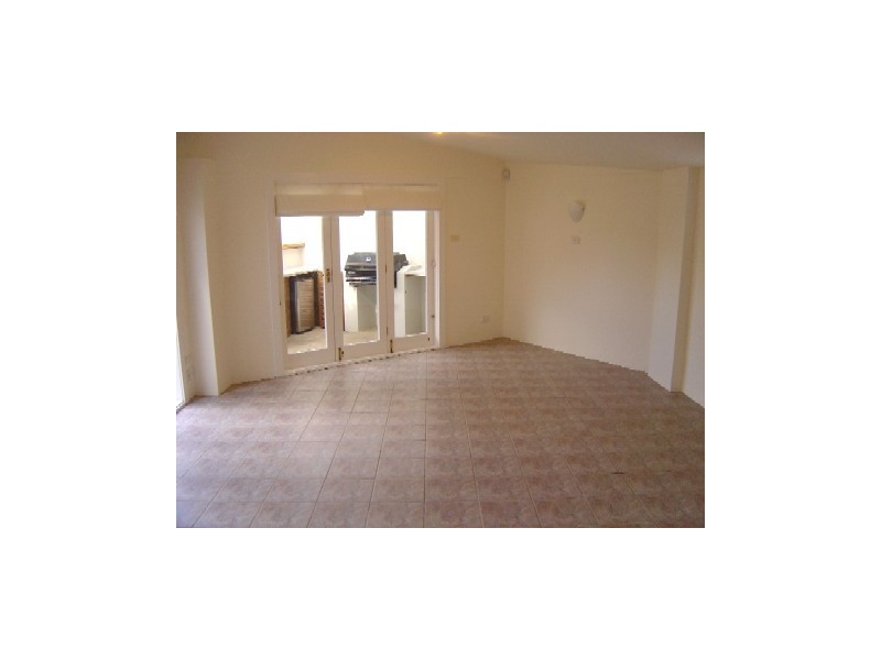 4 Palmerston Place, Seaforth NSW 2092