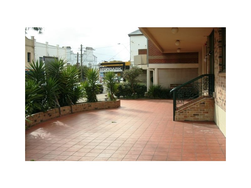 1 and 2/200  Pittwater Road, Manly NSW 2095