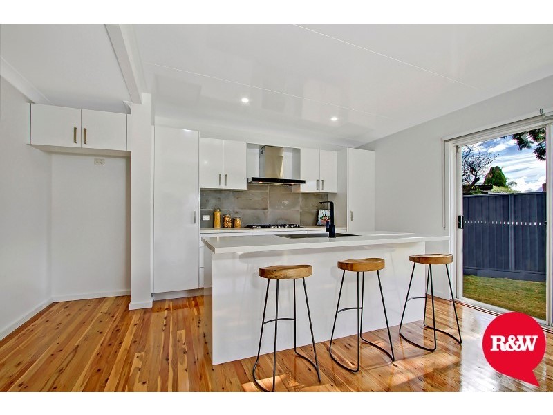 8 Trezise Place, Quakers Hill NSW 2763