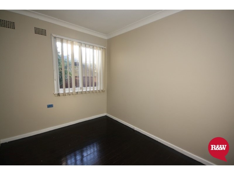 41 Lingayen Avenue, Lethbridge Park NSW 2770