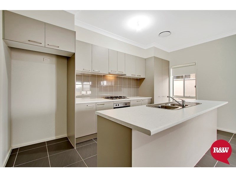 18 Dutton Street, Spring Farm NSW 2570