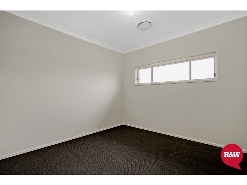 18 Dutton Street, Spring Farm NSW 2570