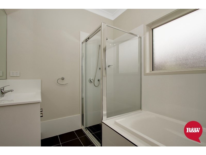 18 Dutton Street, Spring Farm NSW 2570