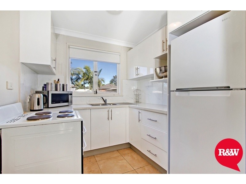 42 Mangariva Avenue, Emerton NSW 2770