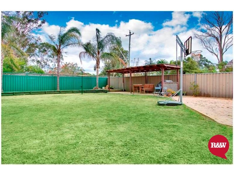 42 Mifsud Crescent, Oakhurst NSW 2761