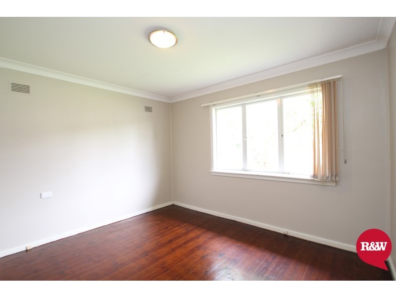 5 Kista Dan Avenue, Tregear NSW 2770