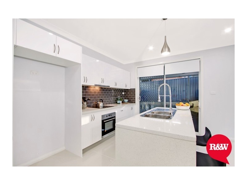 1 St Agnes Avenue, Rooty Hill NSW 2766