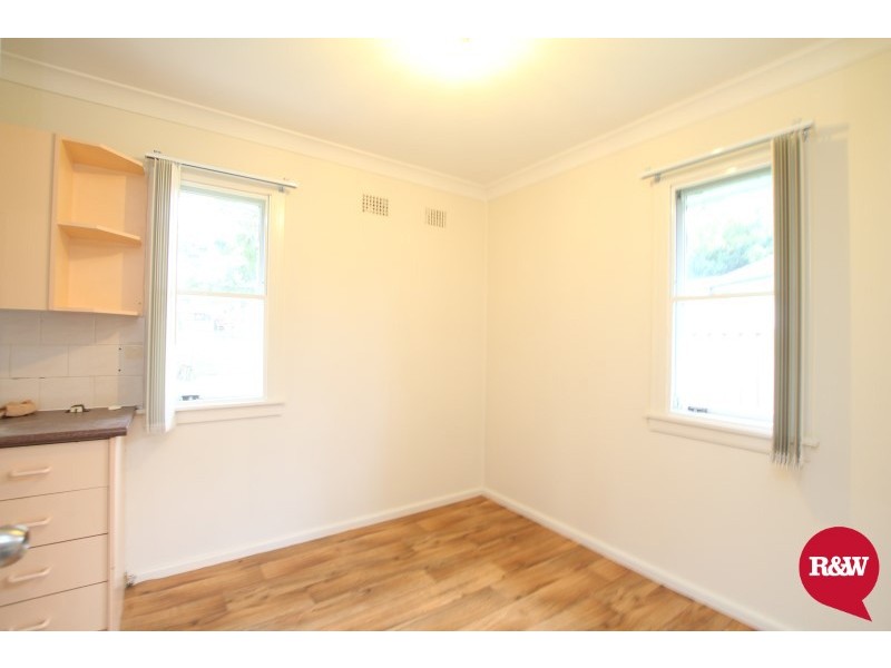 27 Kista Dan Avenue, Tregear NSW 2770