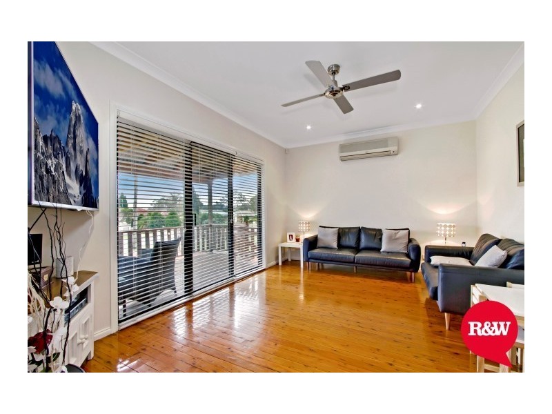 8 Dunsmore Street, Rooty Hill NSW 2766