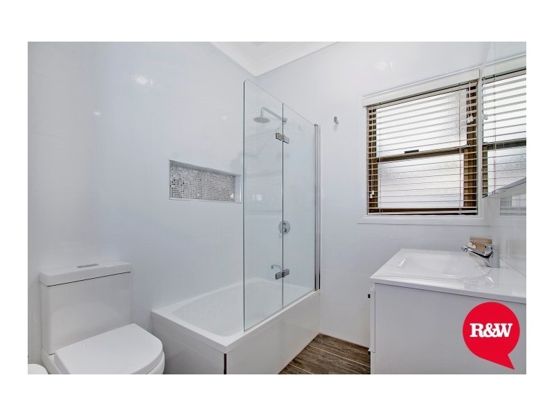 8 Dunsmore Street, Rooty Hill NSW 2766