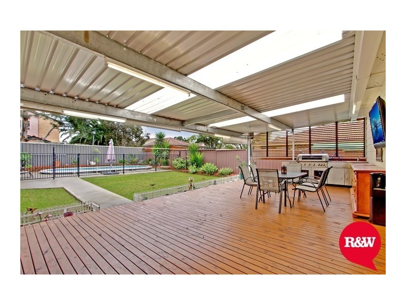 8 Dunsmore Street, Rooty Hill NSW 2766