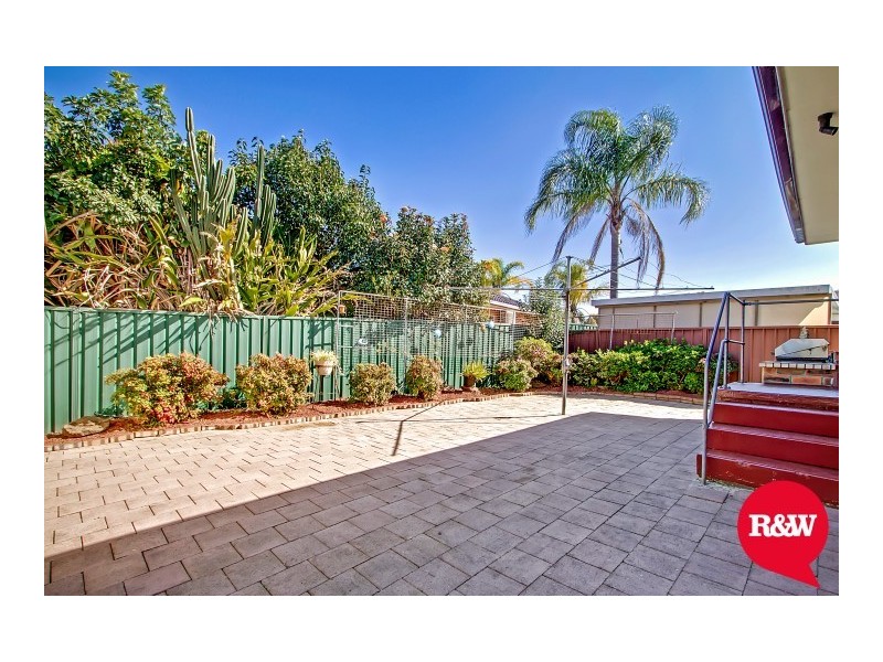 95 Grevillea Crescent, Greystanes NSW 2145