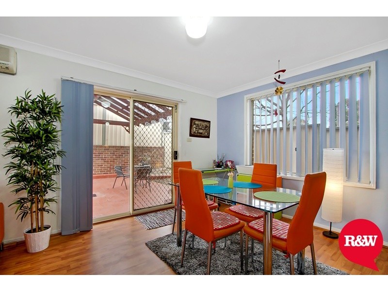 2/44-46 Luttrell Street, Glenmore Park NSW 2745