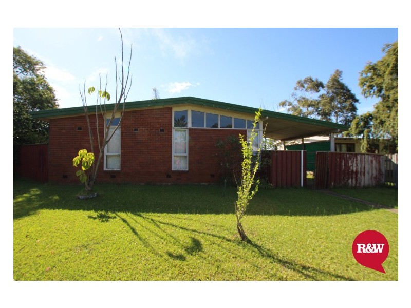 7 Cleary Place, Blackett NSW 2770