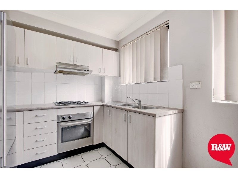 18/48-52 Neil Street, Merrylands NSW 2160