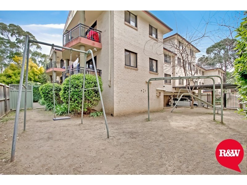 18/48-52 Neil Street, Merrylands NSW 2160