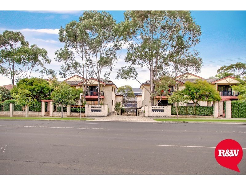 18/48-52 Neil Street, Merrylands NSW 2160