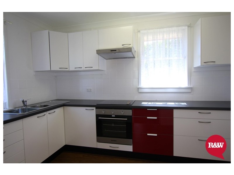 40 Hatherton Road, Lethbridge Park NSW 2770