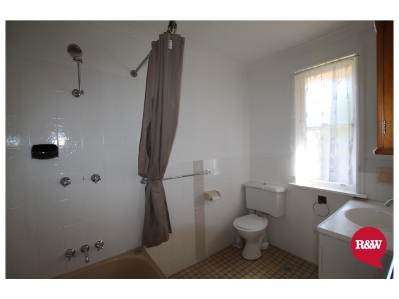 40 Hatherton Road, Lethbridge Park NSW 2770