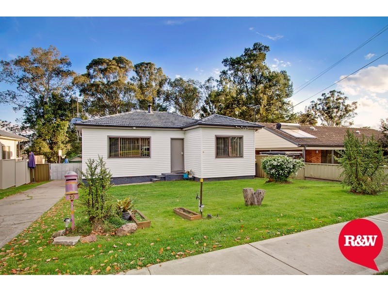 30 and 30a Oxford Street, Cambridge Park NSW 2747