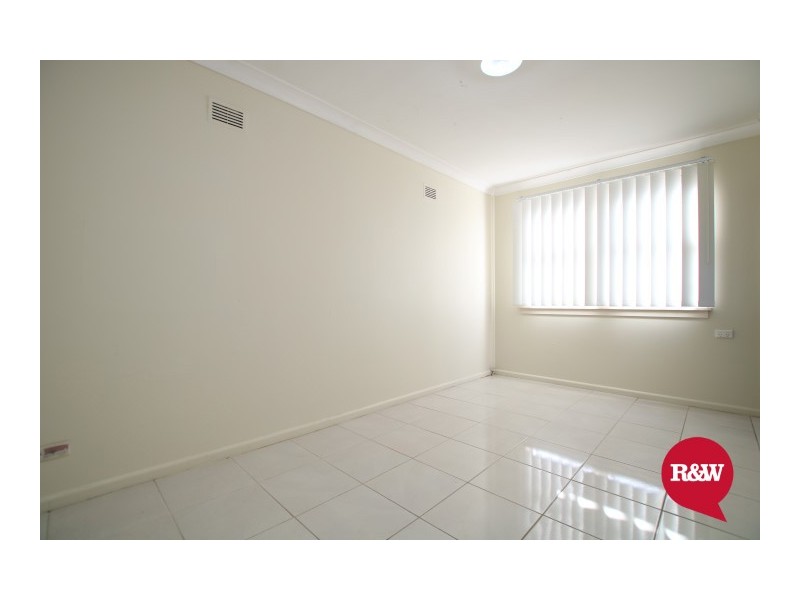 24 Waikanda Crescent, Whalan NSW 2770