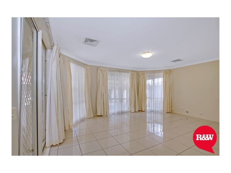 16 Cycas Place, Stanhope Gardens NSW 2768