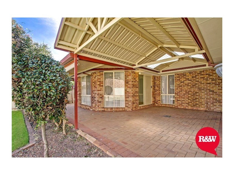 16 Cycas Place, Stanhope Gardens NSW 2768