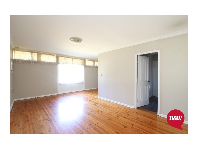 12 Picot Place, Blackett NSW 2770