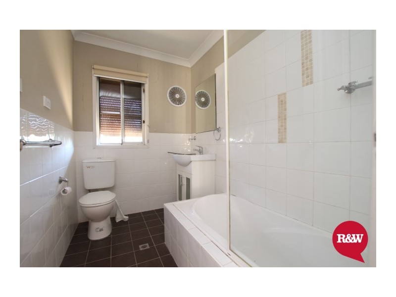 12 Picot Place, Blackett NSW 2770