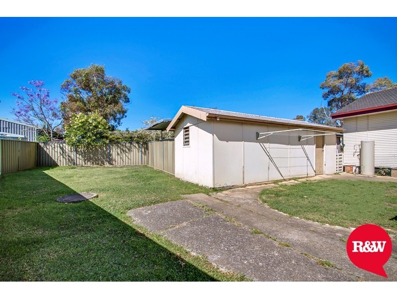 30 Leonard Street, Colyton NSW 2760