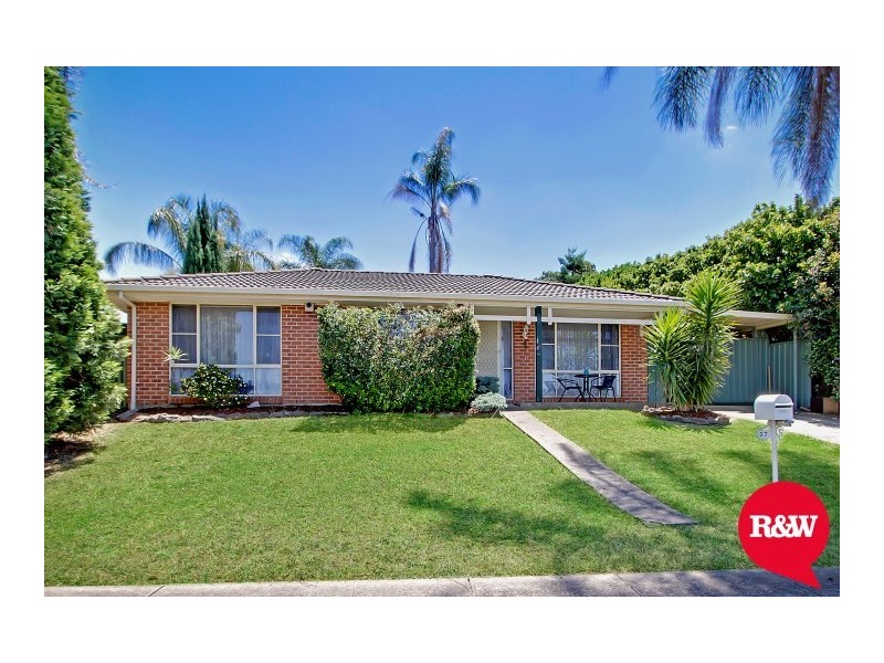 37 Aquilina Drive, Plumpton NSW 2761