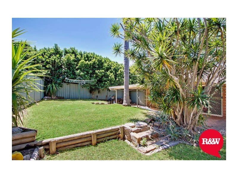 37 Aquilina Drive, Plumpton NSW 2761
