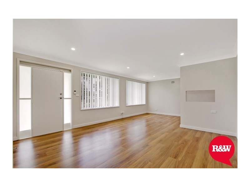 47 Palau Crescent, Lethbridge Park NSW 2770