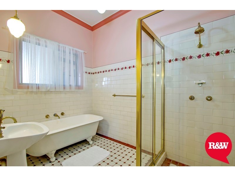 9 Everitt Crescent, Minchinbury NSW 2770