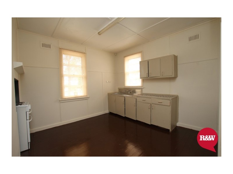 9 Griffiths Street, North St Marys NSW 2760