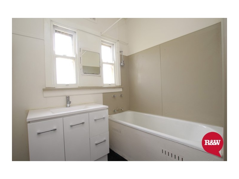 9 Griffiths Street, North St Marys NSW 2760