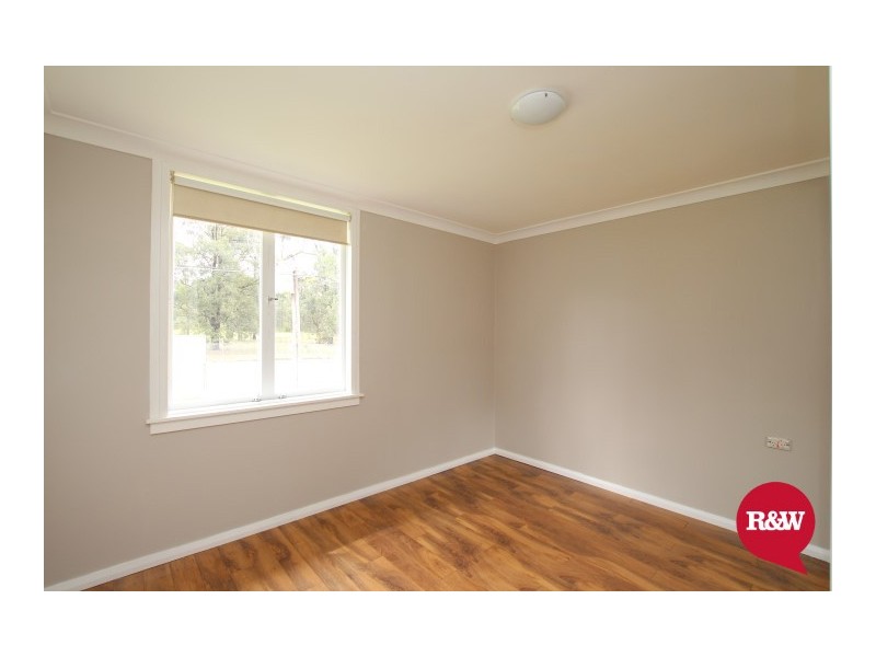 19 Forrester Road, Lethbridge Park NSW 2770